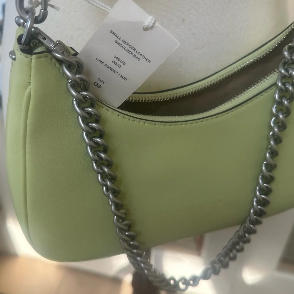 Tory Burch NWT Small Mercer Crescent Shoulder Bag convertible strap Lime Sorbet